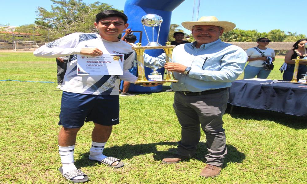 Viven una gran fiesta en la Gran Final de la Liga de Leones Negros 2024 CUCosta