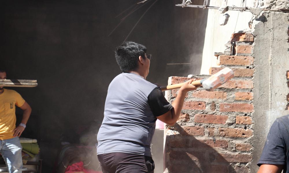 Universitarios construyen “Casa Castillo” tras incendio de vivienda en Col. Cristóbal Colón