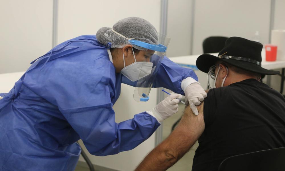 Agradece sector salud la aportación del CUCosta en los servicios médicos