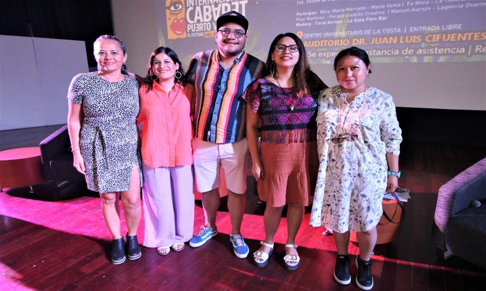 Comparten artistas experiencias en autogestión de proyecto culturales con la comunidad universitaria