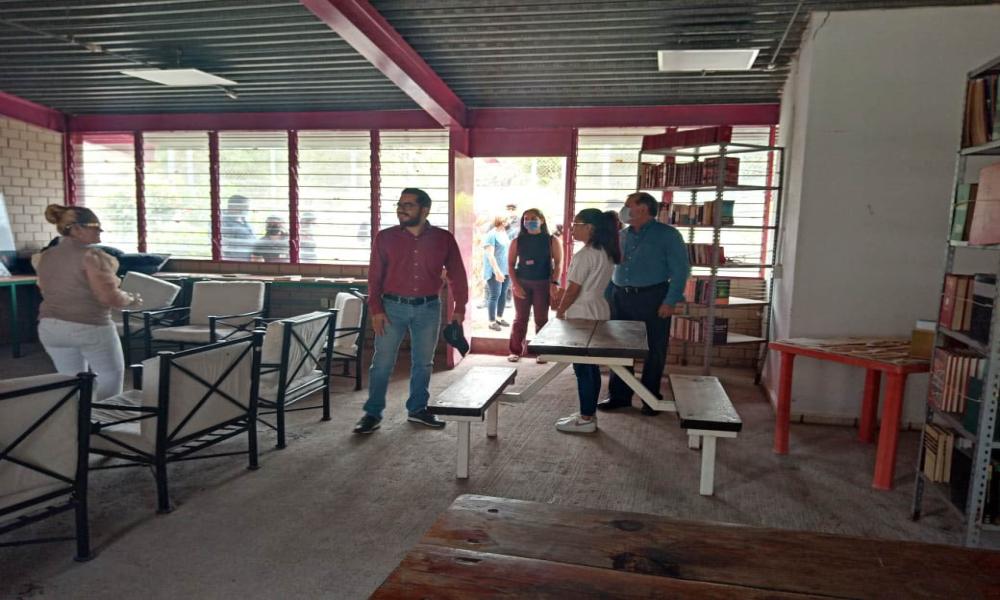 Visitan autoridades universitarias del CUCosta instalaciones del CEINJURE