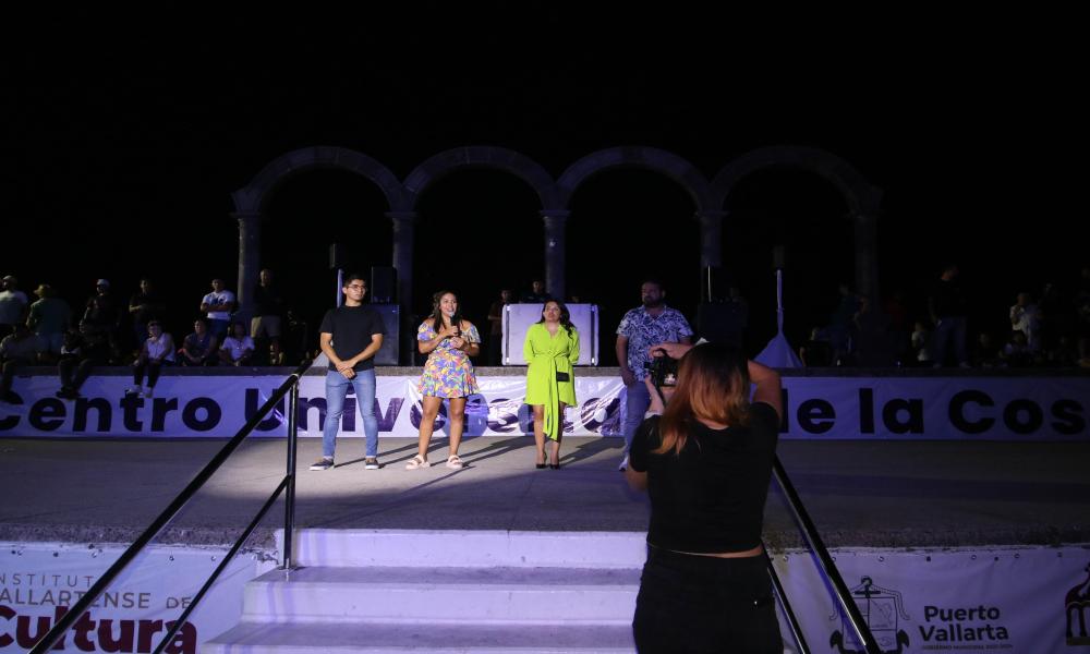 Espectacular cierre del 12° Festival de Danza CUCosta