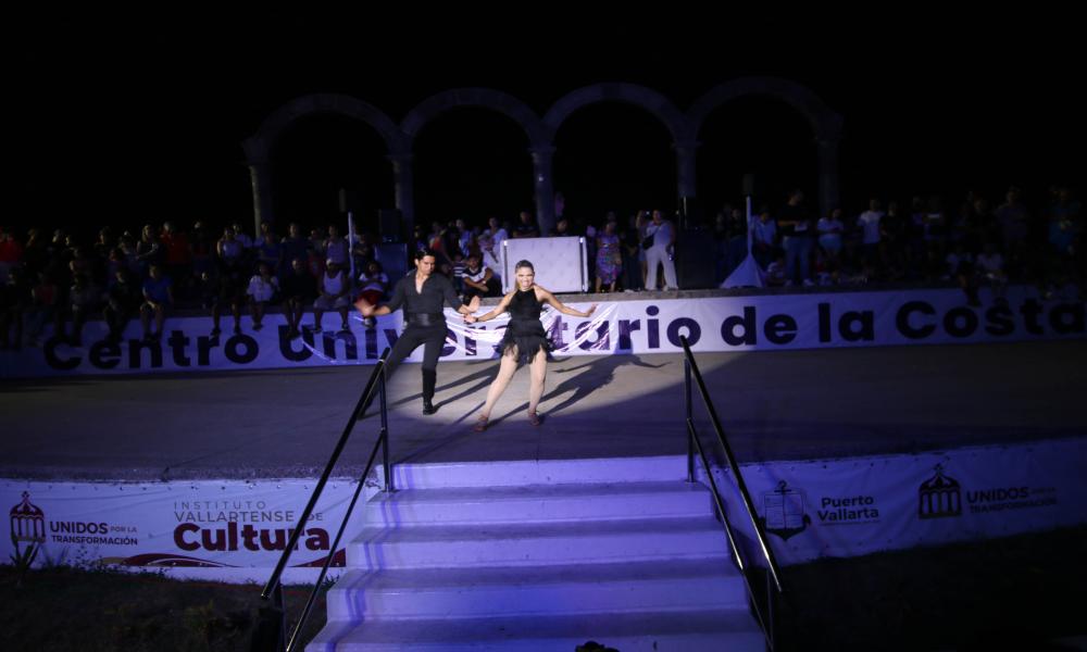 Espectacular cierre del 12° Festival de Danza CUCosta