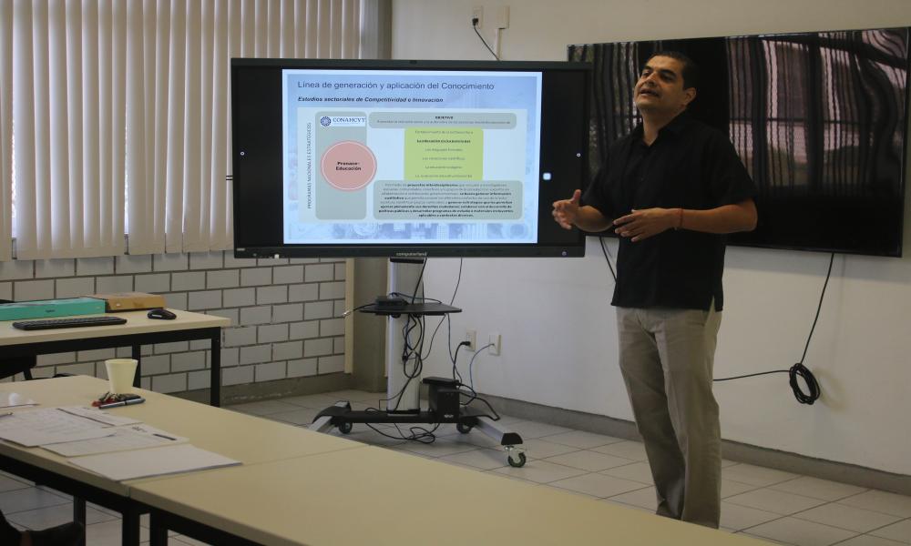 Continúa la presentación de Interesantes proyectos de Investigación en el “III Coloquio Multidisciplinar 2023-B”