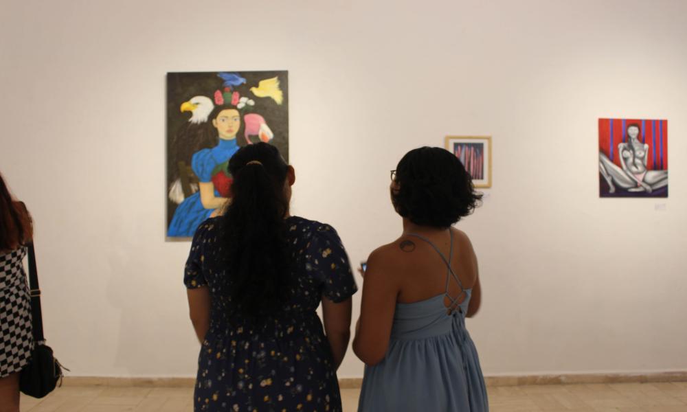 Muestran estudiantes sus obras de arte en “Sinergía”