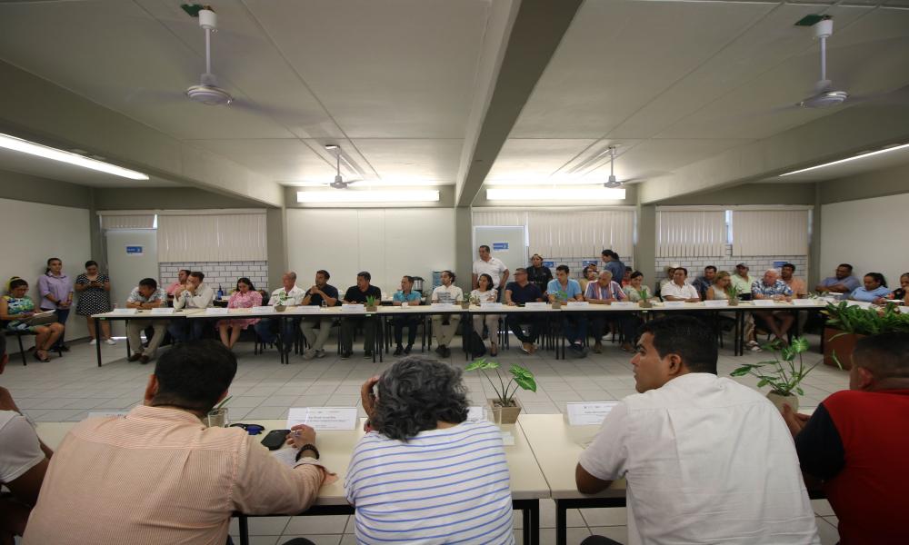 Realizan en CUCosta reunión de la mesa ambiental de Semarnat