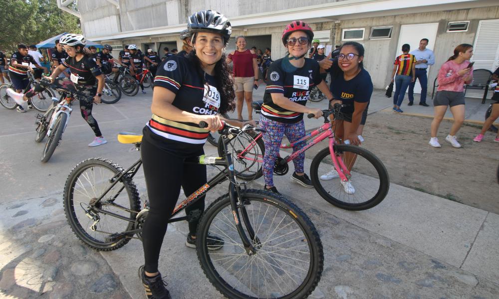 Rugen 130 universitarios en el Primer Duatlón realizado en CUCosta