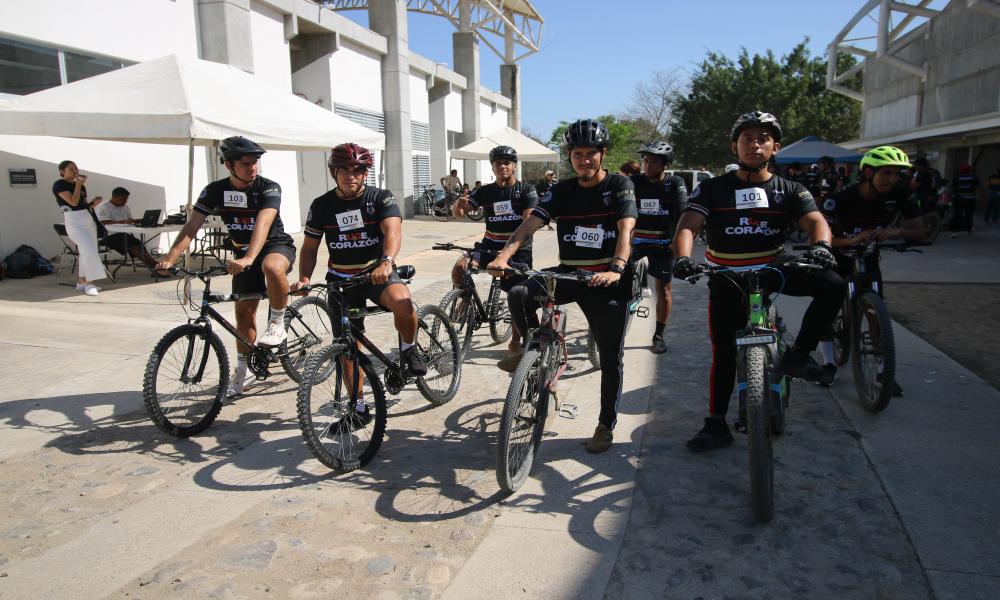 Rugen 130 universitarios en el Primer Duatlón realizado en CUCosta