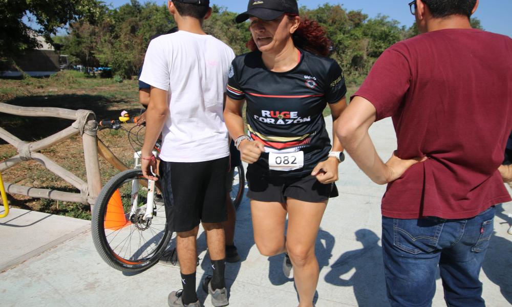 Rugen 130 universitarios en el Primer Duatlón realizado en CUCosta