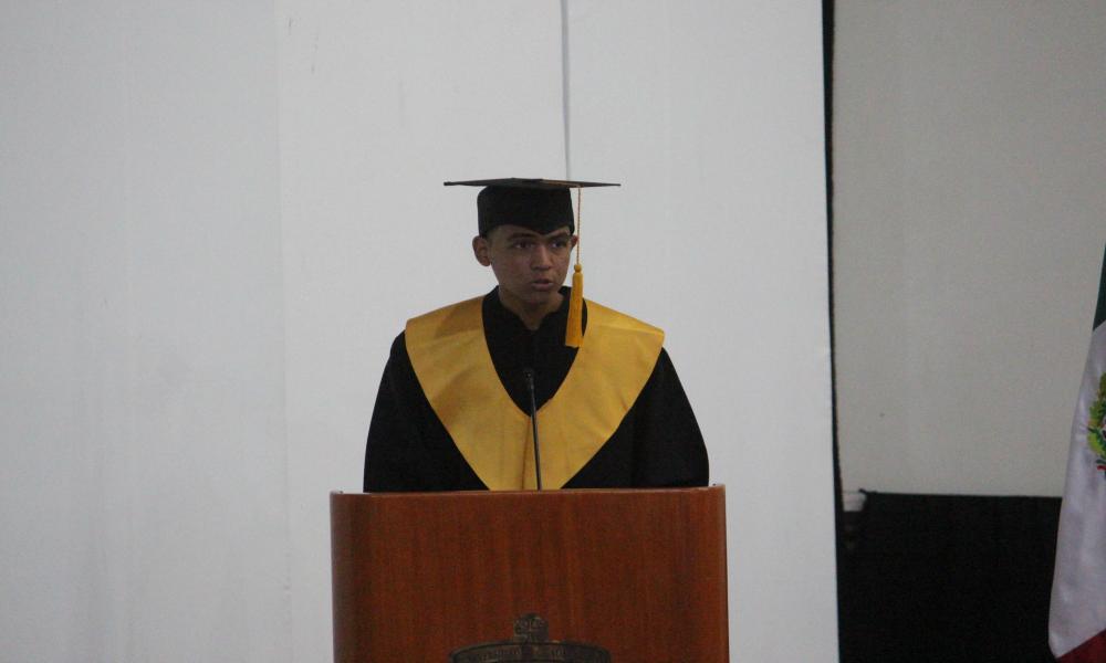 Concluye sus estudios 29 egresados de XIV Generación de la Lic. Cultura Física y Deportes