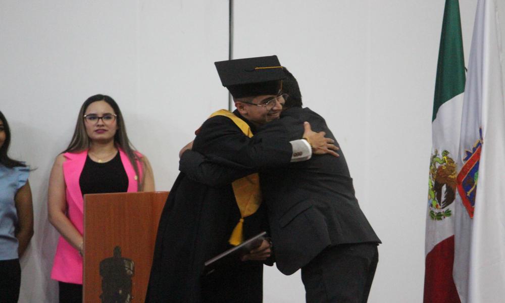 Concluye sus estudios 29 egresados de XIV Generación de la Lic. Cultura Física y Deportes