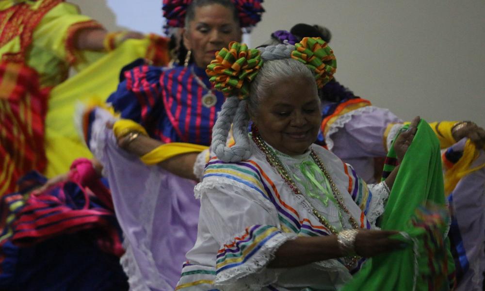 Con eventos artísticos y culturales clausuraron cursos del SUAM