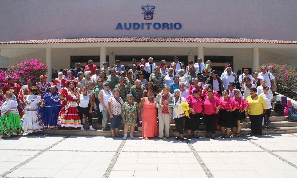 Con eventos artísticos y culturales clausuraron cursos del SUAM