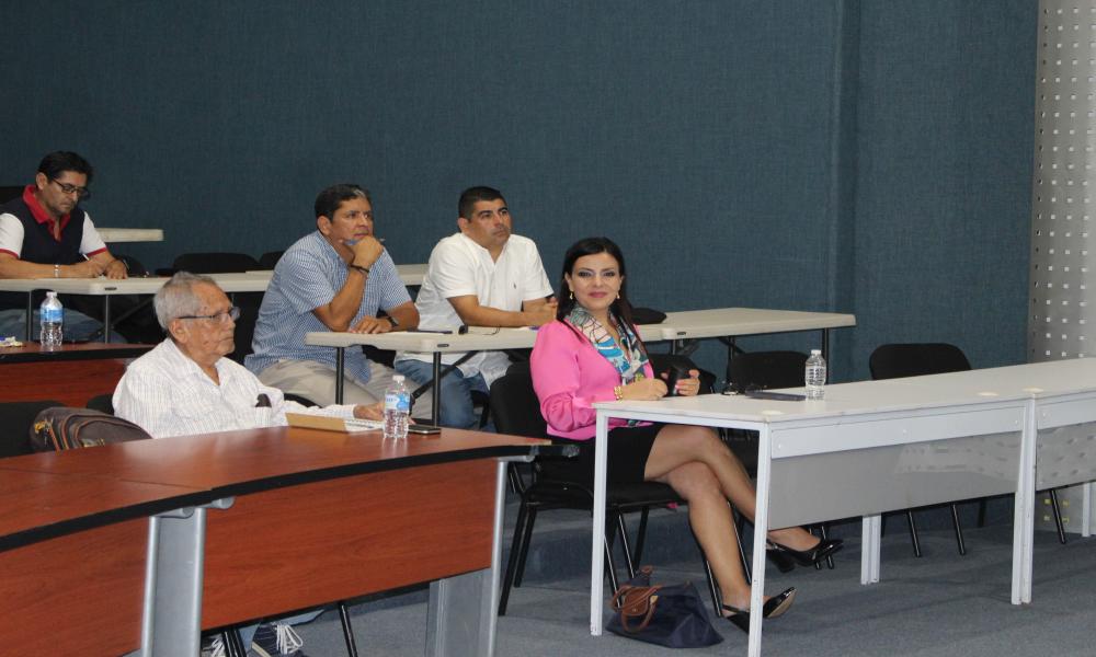 Se preparan a universitarios para mediar conflictos mediante la Justicia Alternativa