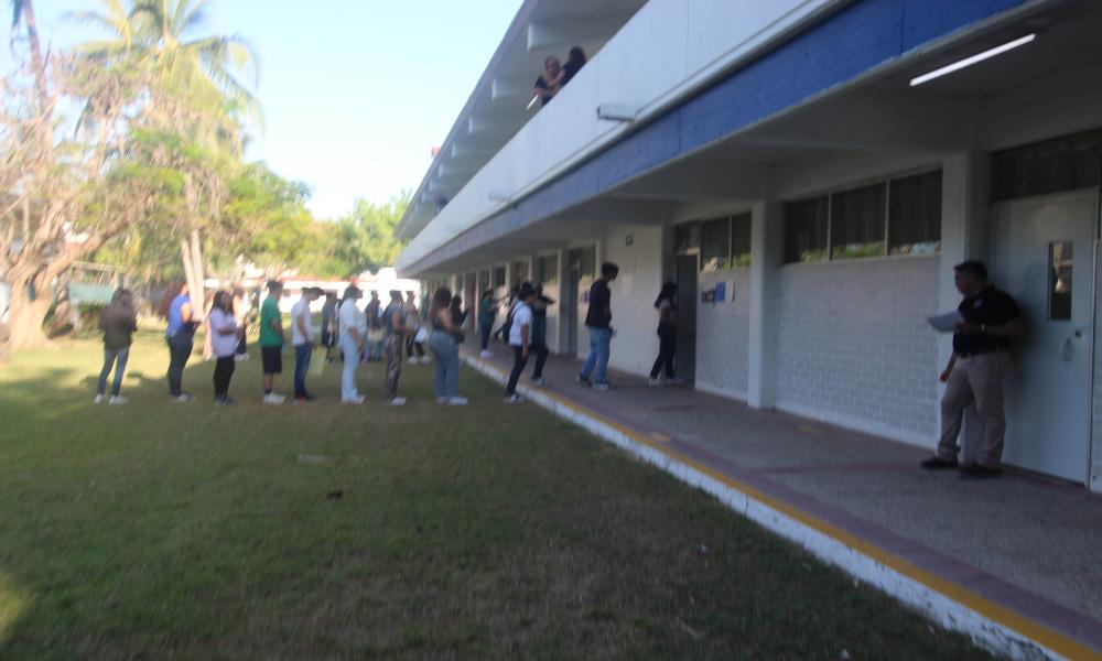 Acude al examen de admisión el 95.3% de los aspirantes registrados en CUCosta