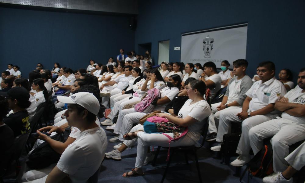 Promueven actividades preventivas vs cáncer de mama en CUCosta