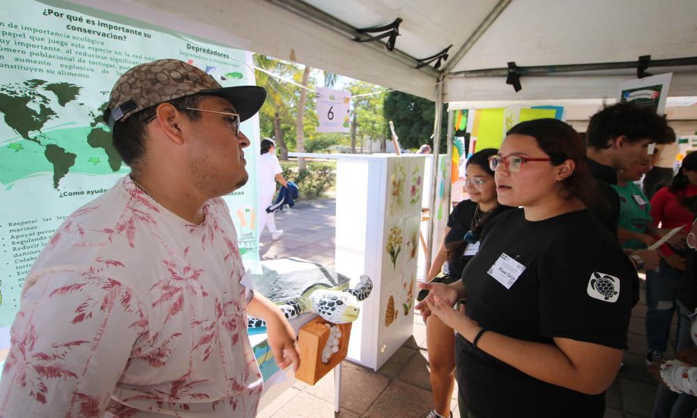 Se presentan 105 trabajos de alumnos de la Carrera de Biología