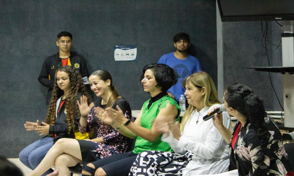 Reciben reconocimientos deportistas universitarios que participaron en el Campeonato Intercentros 2022