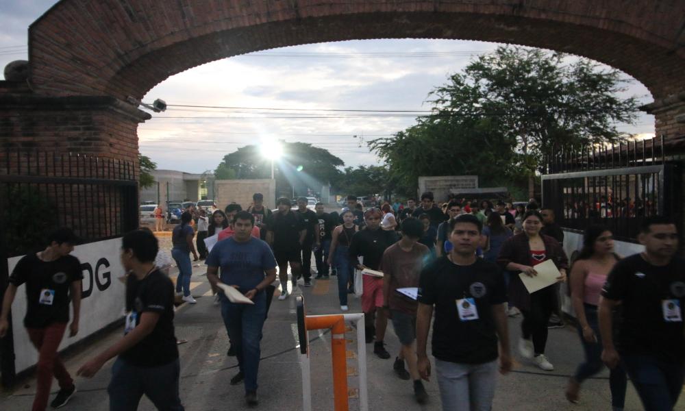 El 97 % de los aspirantes citados realizaron la prueba de aptitud académicas en CUCosta