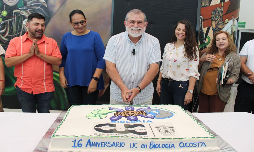Celebran 16 años de la carrera de Biología y el Día del Biólogo