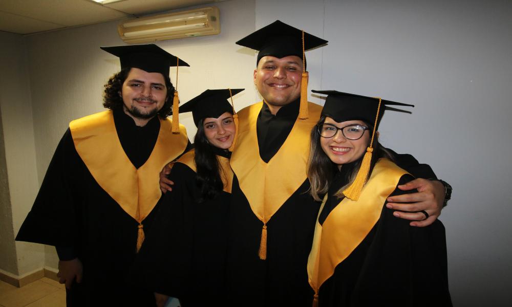 Egresa la II Generación de Licenciados en Ciencias y Artes Culinarias del CUCosta