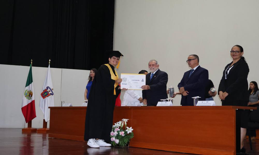 Egresa la XXVII Generación de carrera en Licenciatura en Biología “Mtro. Abraham Reyes Juárez”