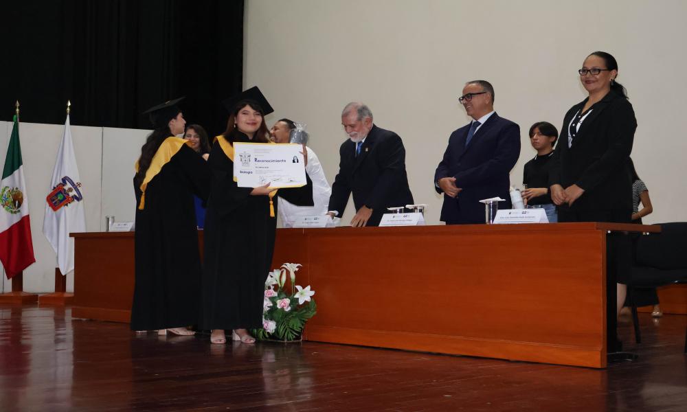 Egresa la XXVII Generación de carrera en Licenciatura en Biología “Mtro. Abraham Reyes Juárez”