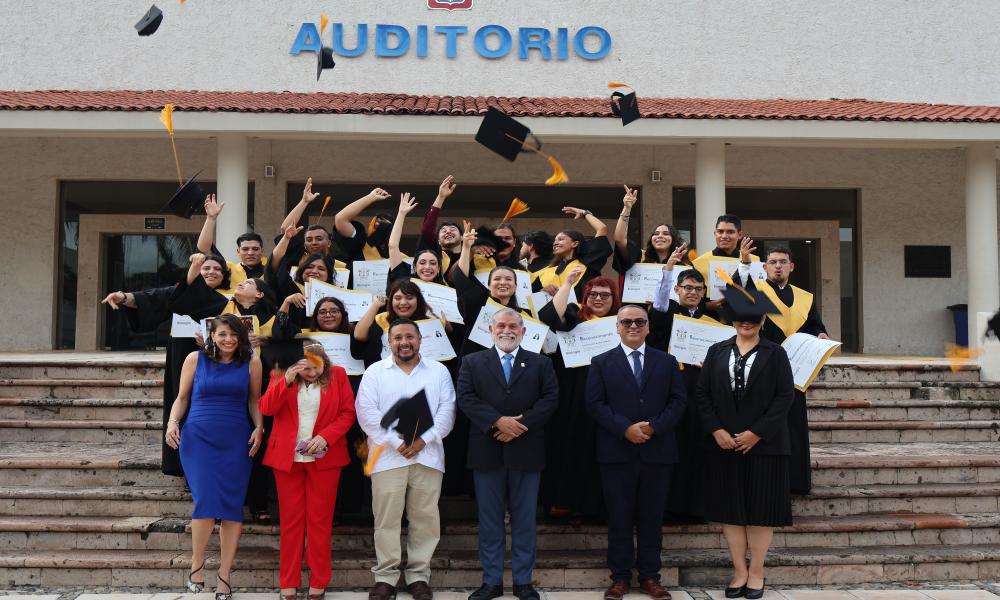 Egresa la XXVII Generación de carrera en Licenciatura en Biología “Mtro. Abraham Reyes Juárez”