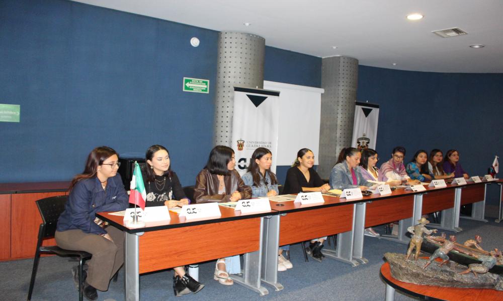 En CUCosta realizan programa de actividades en el Día Internacional de la Mujer