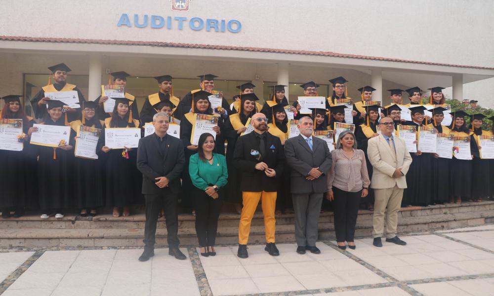 Con gran orgullo egresó la Primera Generación Ingenierías en Videojuego “Mtro. Héctor Hugo Zepeda Peña” y la XXXIX Generación de la carrera de Ingeniería en Comunicación Multimedia