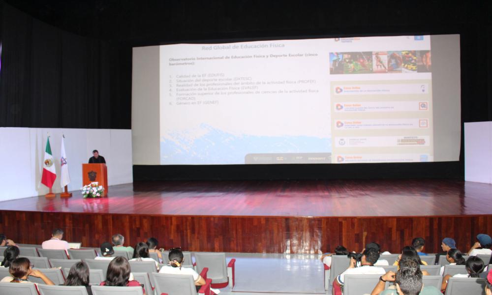 Reflexionan sobre los retos de la nueva escuela mexicana en cultura física y deportes