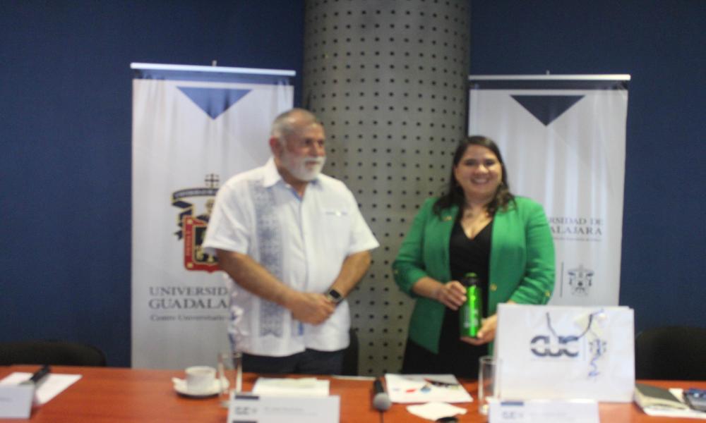 Refrendan convenio entre CUCosta e instituciones universitarias en Canadá