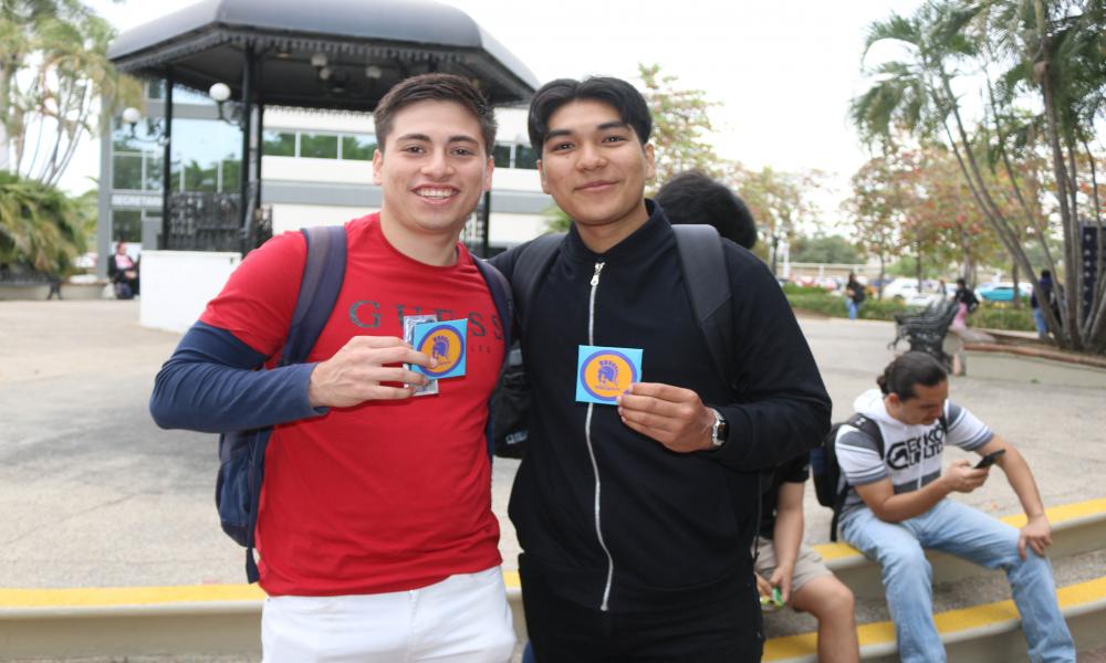 Promueven la prevención de enfermedades con información sobre el condón