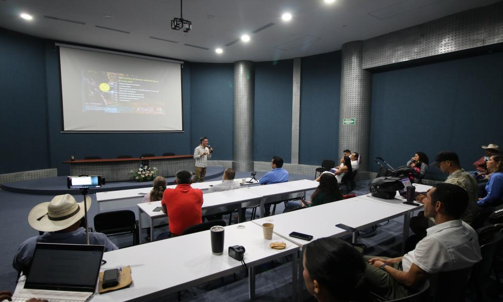 Aporta CUCosta investigaciones para la conservación de la montaña