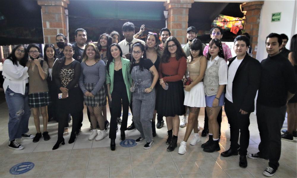 Estudiantes del CUCosta presentaron la exposición “Onírica” y “Polaridades”