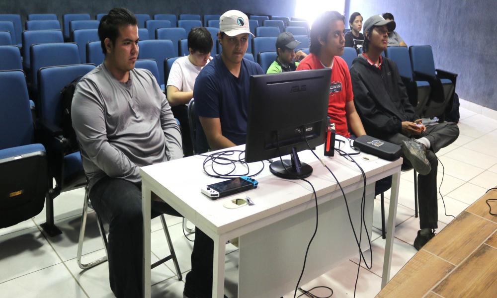 Se realizó “torneo de video-juegos”, a fin de identificar a los talentos CUCosta