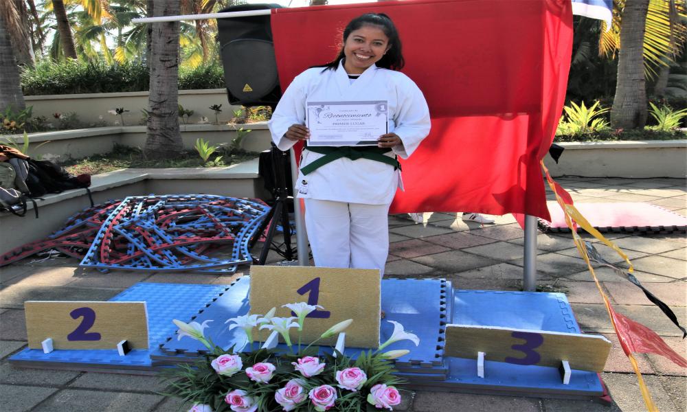 Estudiantes del CUCOsta ofrecen espectacular exhibición de Taekwodon