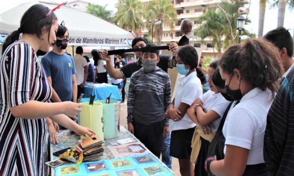 Estudiantes de Biología del CUCosta presentaron proyectos ambientales