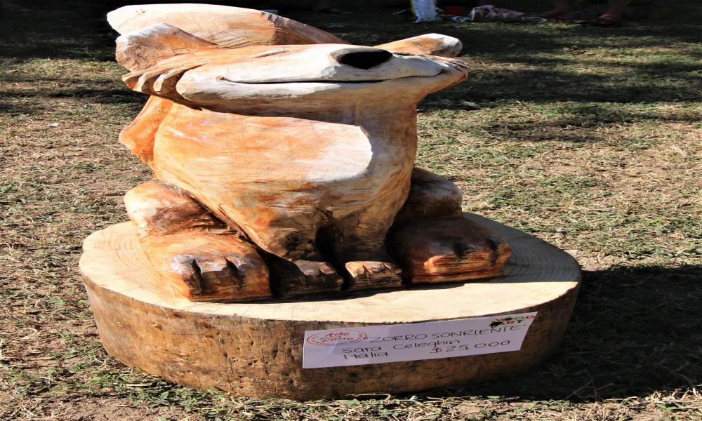 Concluye Simposio Internacional de Escultura en Madera y reconocen a alumnos del CUCosta