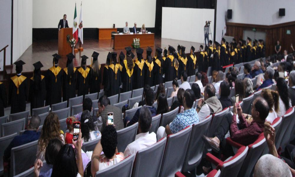 Egresa la XXVII Generación de Licenciatura en Médico Cirujano y Partero del CUCosta