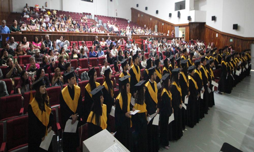 Egresa la XXVII Generación de Licenciatura en Médico Cirujano y Partero del CUCosta