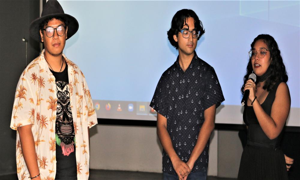 Presentan estudiantes proyectos artísticos en la “Mesa de Diálogo Ciclo 2022”