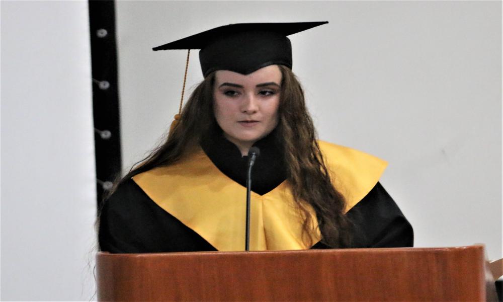 Se gradúa la X Generación de Licenciados en Nutrición