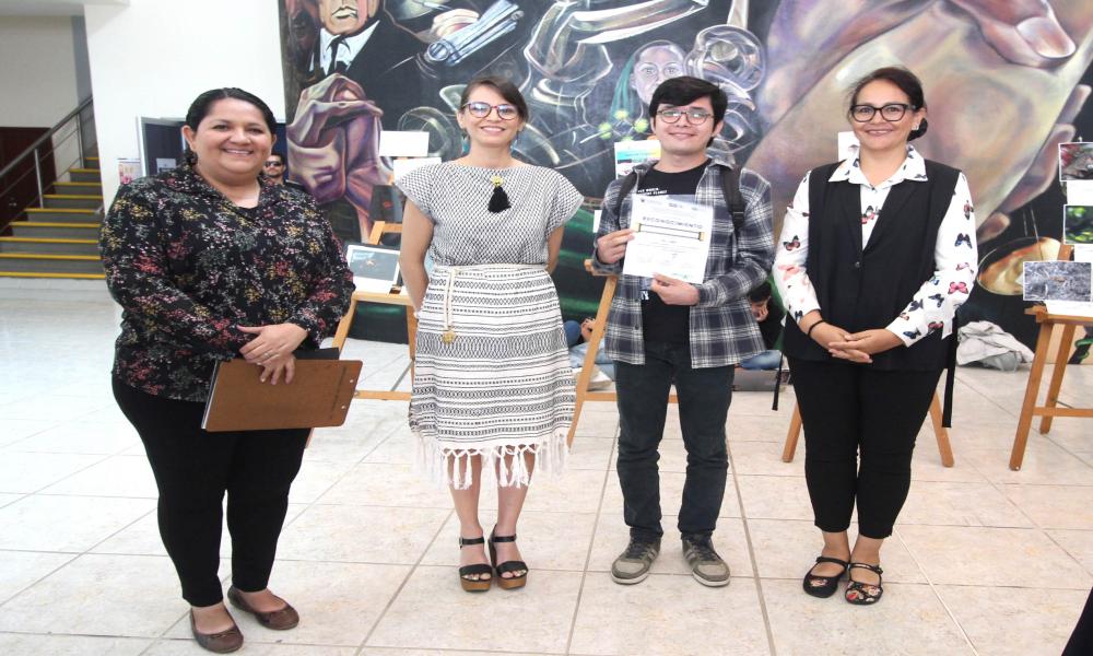 Celebran en grande el Día del “Biólogo y Bióloga” en CUCosta