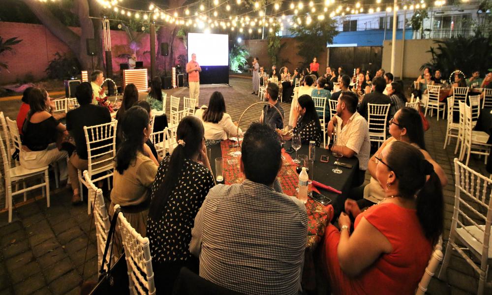 La Comunidad Universitaria del CUCosta celebró la fiesta navideña