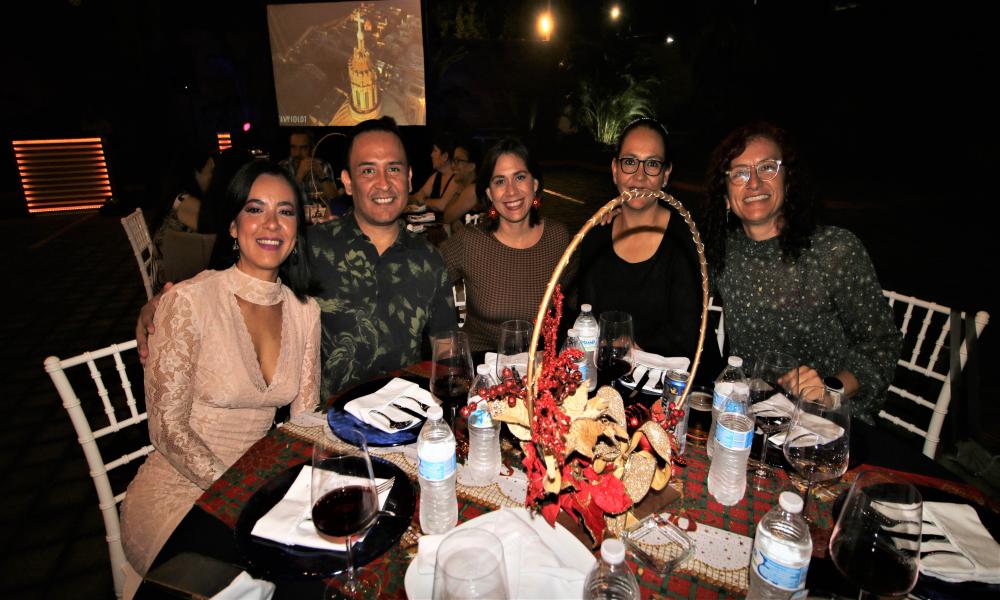 La Comunidad Universitaria del CUCosta celebró la fiesta navideña