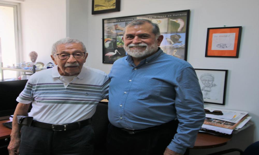 Socios de la BSGEEJ, Capitulo Costa Norte- Puerto Vallarta reconocen al Dr. Juan Luis Cifuentes Lemus