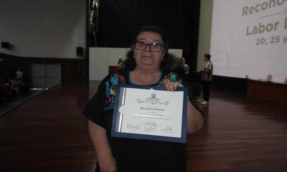 Reconocen a Profesores y Profesoras por 20, 25 y 30 años de labor académica