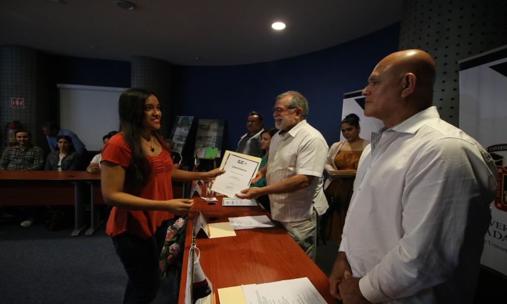 Entregan reconocimientos por la elaboración del Proyecto Conceptual y Urbano para renovar el centro de Las Juntas