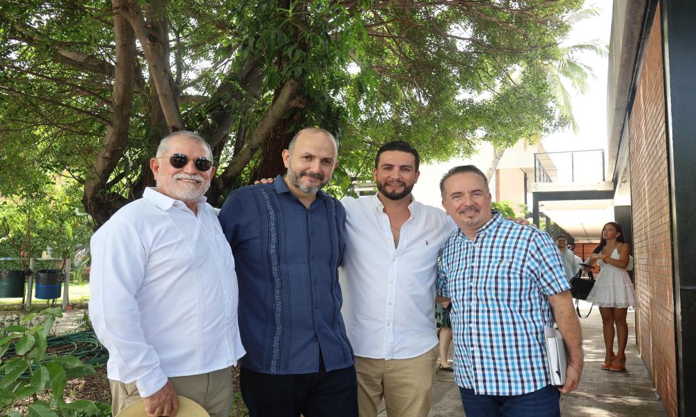 Autoridades de la UdeG reconocen el apoyo de Luis Munguía al Mercado de la Escuela de Gastronomía